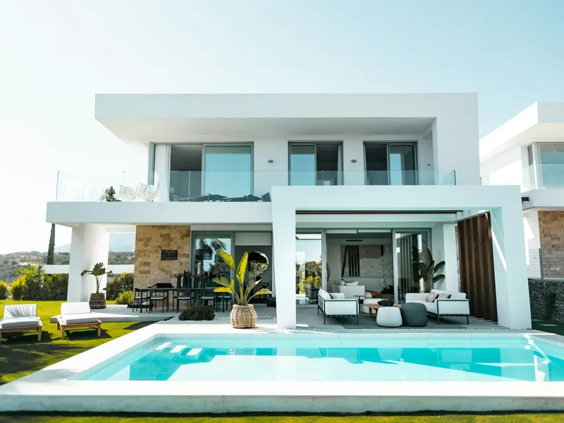 A buyer's checklist for off-plan in Marbella.