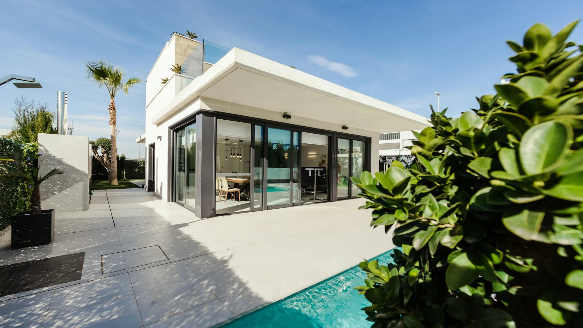 Hacienda Mar — Estepona · Beachfront